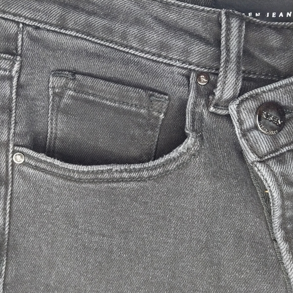 Risen Women's High Rise Crossover Girlfriend Jeans - Picture 7 of 11